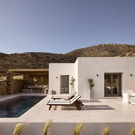 فيلة Thea Luxury Ios إيوس خورا