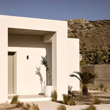 فيلة Thea Luxury Ios
