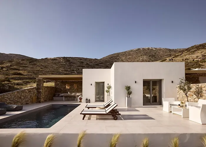 וילה Thea Luxury Ios Epano Kampos